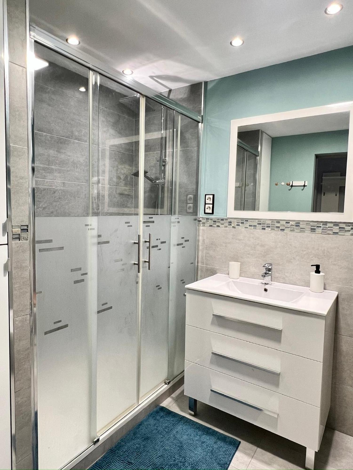 Espectacular Apartamento Junto Al Mar, Con Piscina En مالقة المظهر الخارجي الصورة